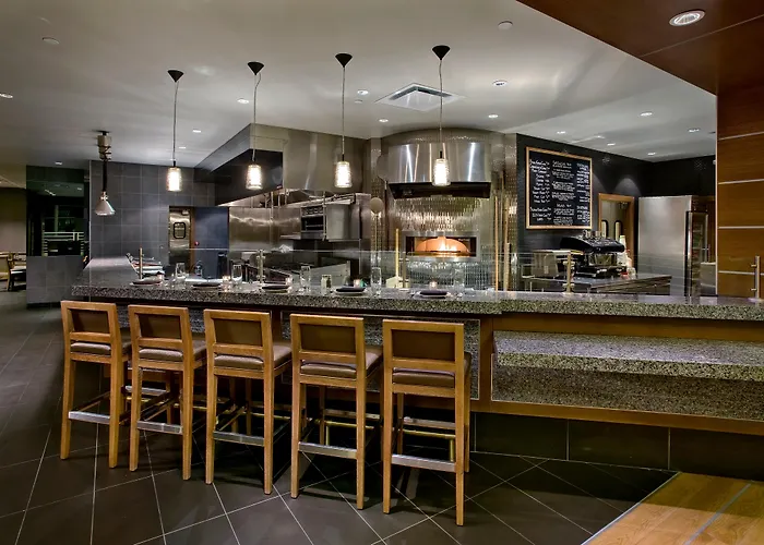 Crowne Plaza Chicago Ohare & Conf Ctr By Ihg 4*