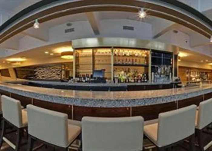 Crowne Plaza Chicago Ohare & Conf Ctr By Ihg Hotel 4*