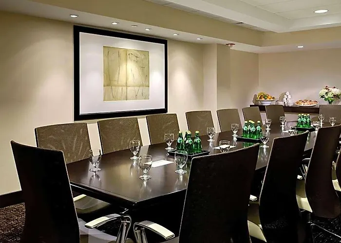 Crowne Plaza Chicago Ohare & Conf Ctr By Ihg